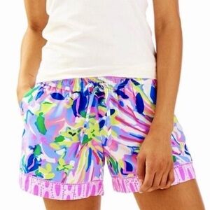 Lilly Pulitzer Womens sz med Rayonne colorful lightweight shorts with drawstring